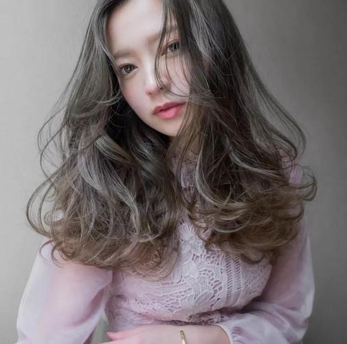 这个发型实在是可以烫出来,尤其是针对是真的懒人,可以不消天天造型