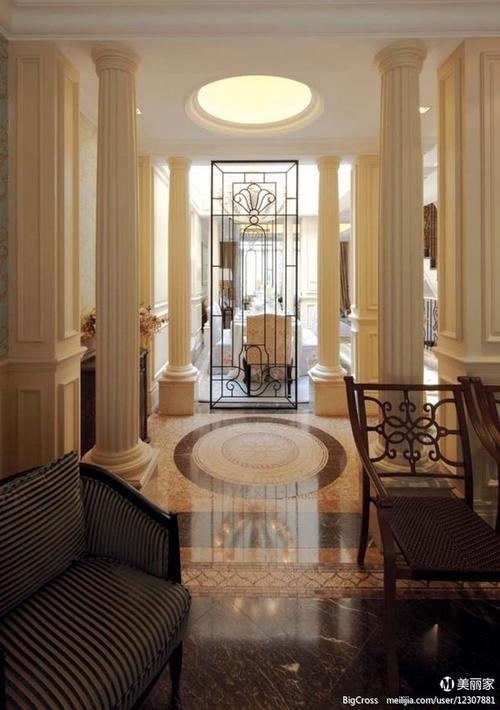 内门垭口-独立罗马柱装饰