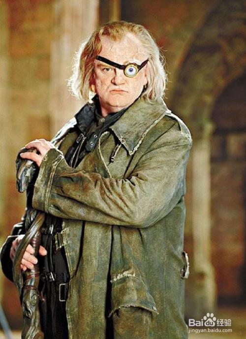 阿拉斯托·穆迪 实力指数:8 阿拉斯托是一个是一个实力强大的巫师,在