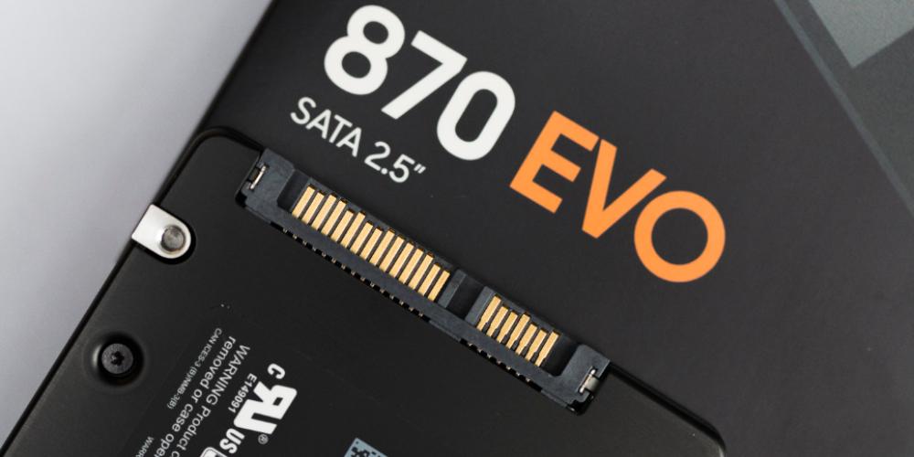 新年第一块固态硬盘 我种草了三星870 evo