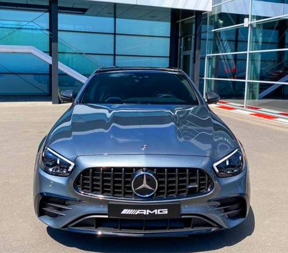 100万内最强奔驰e级,新款amg e53实车,六缸配四驱