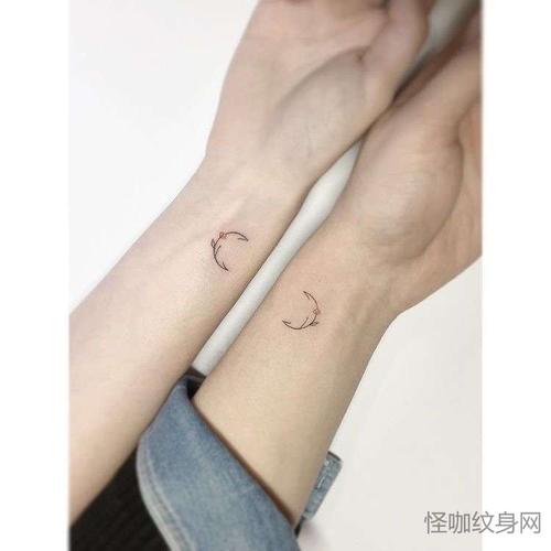 小清新手腕月亮纹身图案