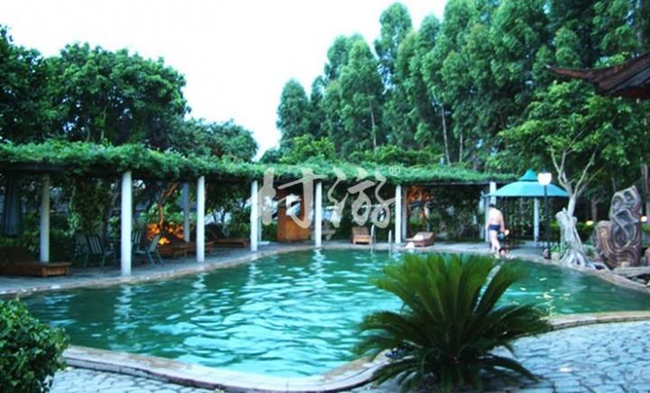 导语:龙佳生态温泉农庄位于水仙花的故乡——漳州市角美镇,以生态休闲