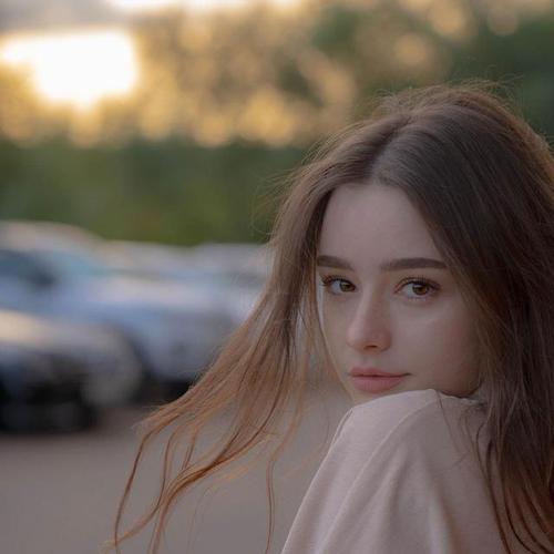 达莎·塔兰,俄罗斯小仙女,精致的面孔美到"犯规"