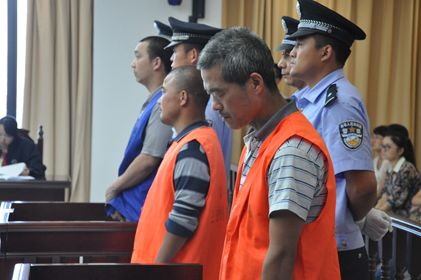 地方 无名聋哑人伙同俩男子兰州抢劫杀人受害人被抛尸枯井 1 发布于