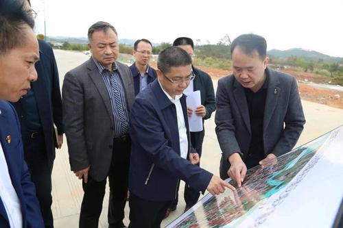 3月3日,江东新区党委副书记,管委会主任朱永生率队赴新区产业转移园