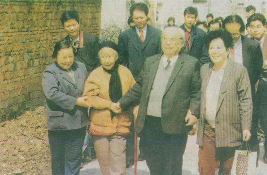 蚕丝专家费达生的百年人生