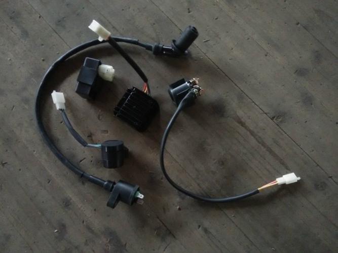 喜欢摩托车点火器125高压包的还喜欢