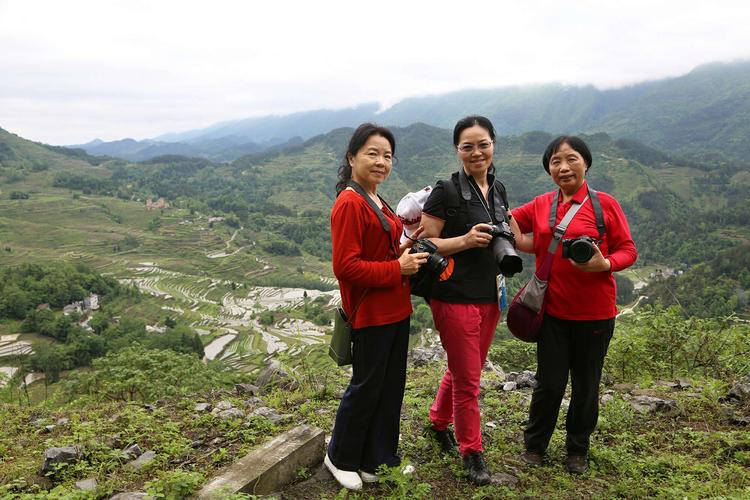 酉阳县花田乡何家岩村梯田,龙潭古镇,酉水河镇河湾村