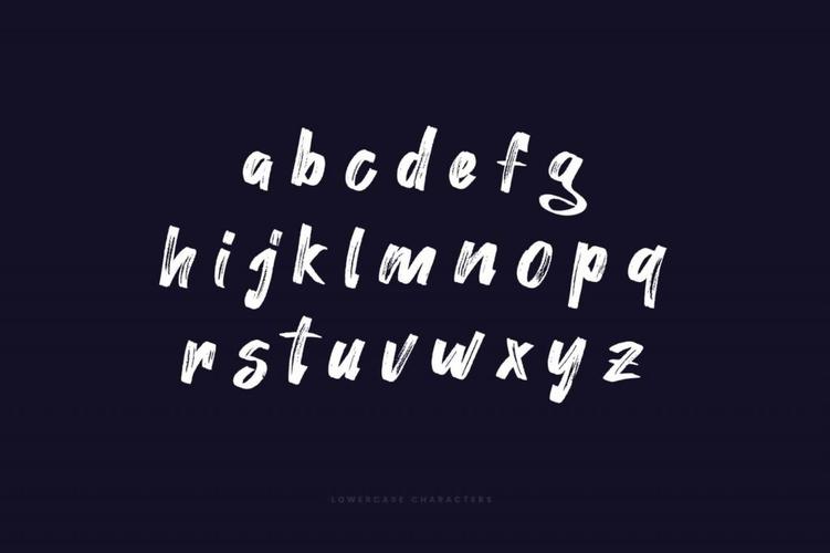 大气的粗体干笔刷书法手写英文字体 hey august下载