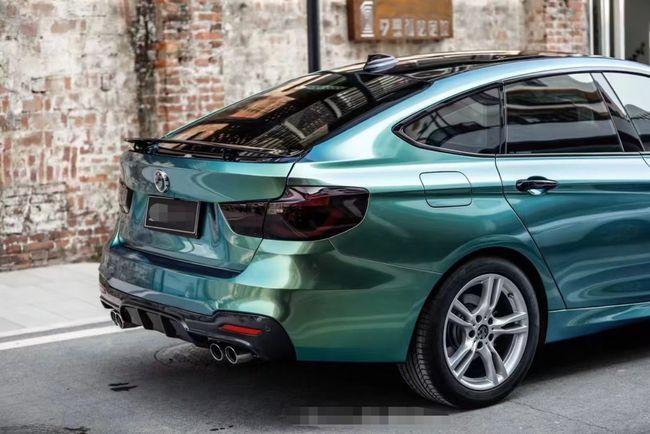 宝马3系gt改色梦幻早春绿 也就是搞设计的才能这样玩儿出花