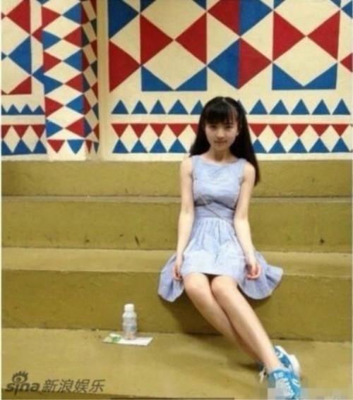 38像16! 天山童姥爆红网络