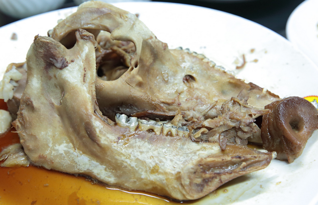 二月二里龙抬头 吃了猪头抬龙头 实拍东北过二月二