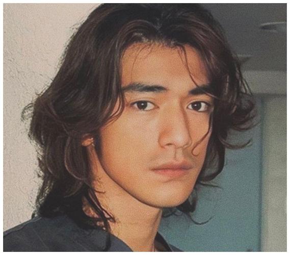 亚洲第一美男金城武年轻小伙的颜值杀中年大叔的魅力杀