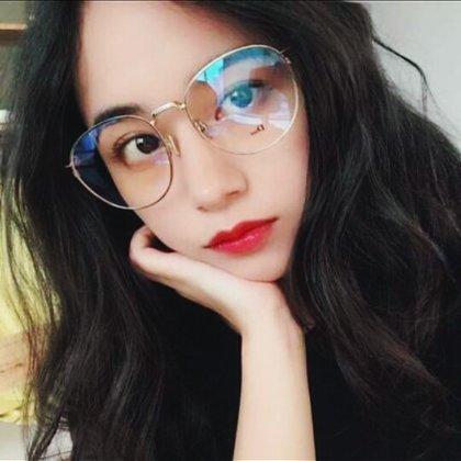 女生戴眼镜头像女生