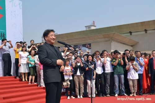 覃志刚,姜昆,唐国强,徐沛东,郁钧剑,张铁林书画展在山西省博物院开幕!