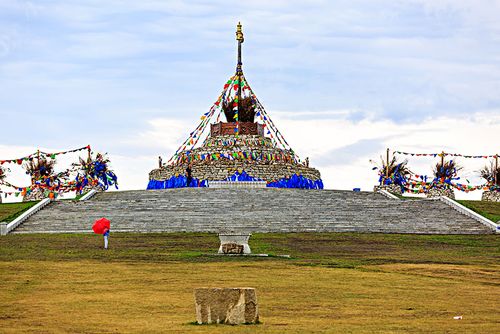 内蒙古呼伦贝尔巴彦呼硕蒙古部落敖包