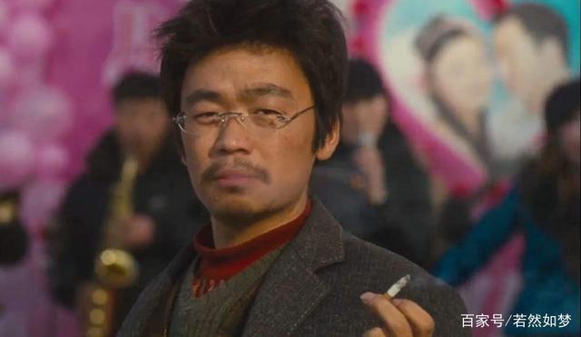 代表,从当初的路人群演,被大导演看中,走上演艺道路,他的经典之作很多