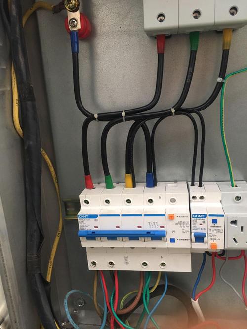 三相电配电箱接线图,三相电接两相电接线图,三相电380空开接线图,三相