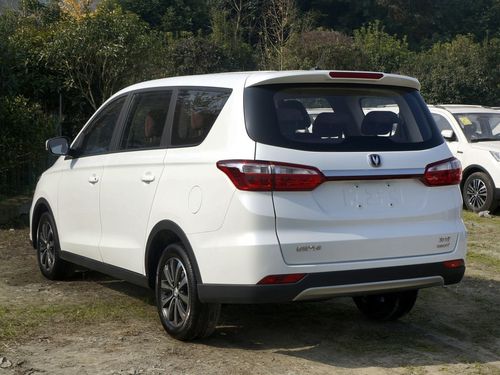 长安汽车 凌轩 2017款 1.5t 手动乐活进取型