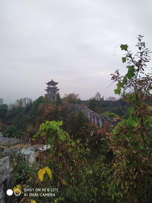 恩施土司城,凤凰山森林公园