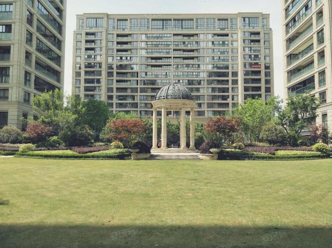 绿城玫瑰园星云苑