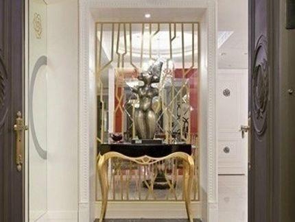 最新大门玄关隔断图片