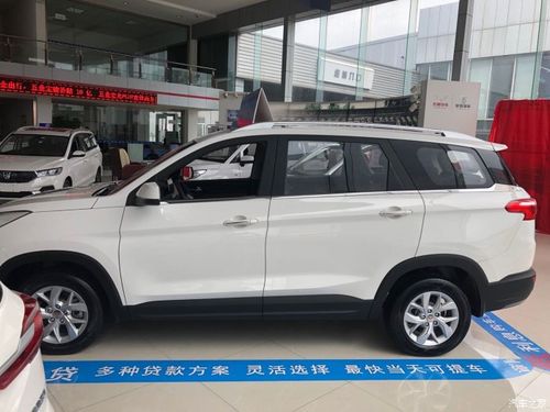 迎暖春送积分五菱宏光s3