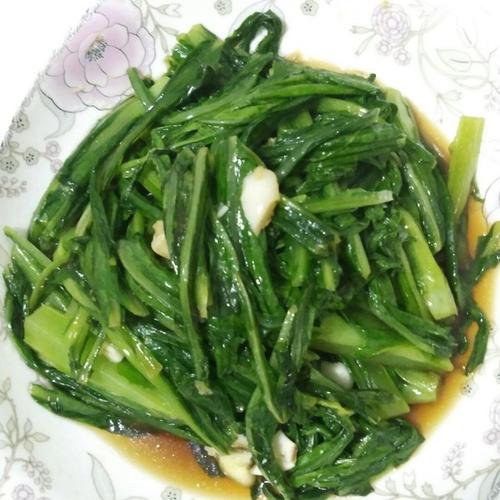 厨之神做的清炒油麦菜