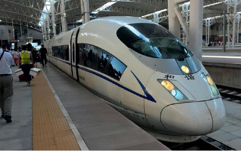 厉害了中国造首条跨国高铁直奔东南亚3国再也不用坐飞机了
