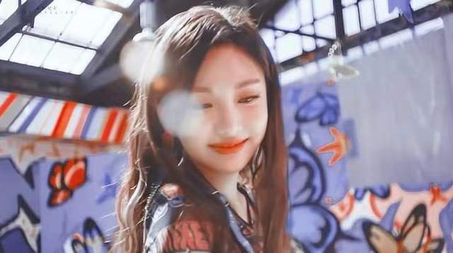aespa想对标blackpink?出道曲暗戳戳模仿,连衣服都照搬