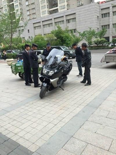 【少数人的最爱】宝马650gt大绵羊