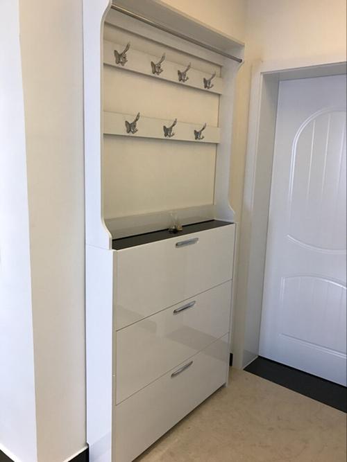 鞋柜挂衣板的样式图片_手机壁纸_电脑壁纸_桌面壁纸