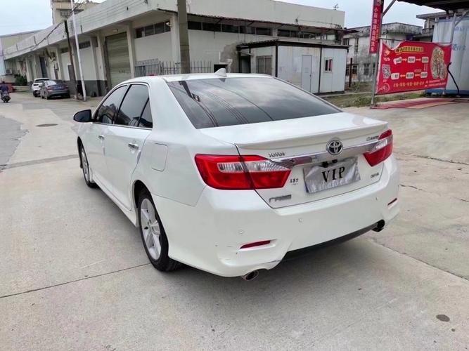 13年丰田凯美瑞