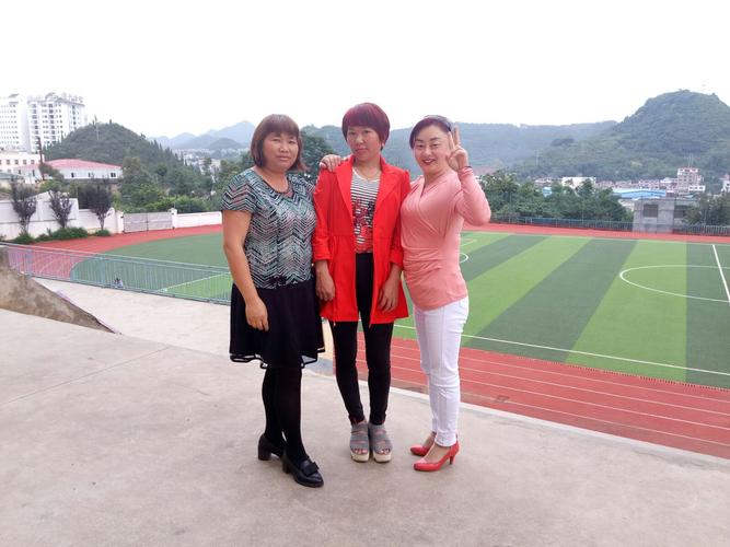 兴义市顶兴学校端午节假期摄影