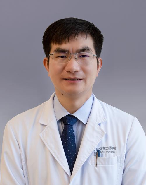 从事眼科临床工作10余年,先后工作于安徽省立医院西区,南京明基医院等