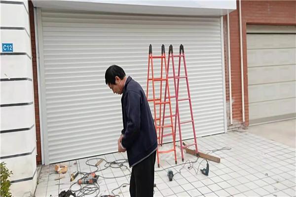 新闻:北京市丰台南订做卷帘门电话