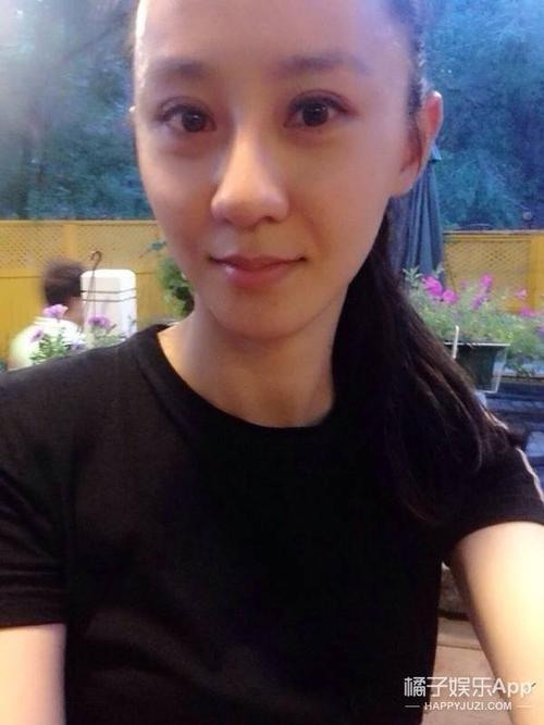 分手之后刘立淇也曾因为伤心过度,3年没有接戏,现在也从来没拿这段