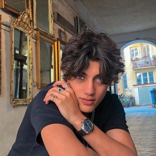 分享一些最近爱上的德国帅哥