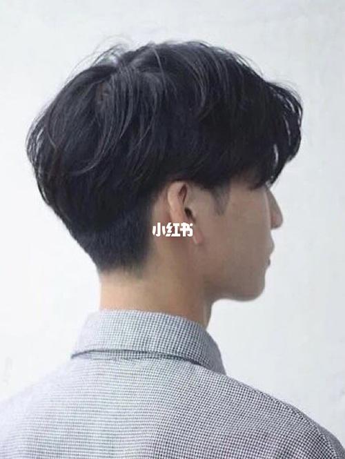 男生后脑勺发型|这8款留了你就是最帅的09