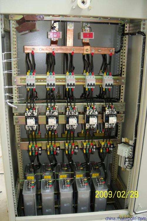 v低压动态补偿柜价格       失谐系统——在失谐系统里,电抗器与电容