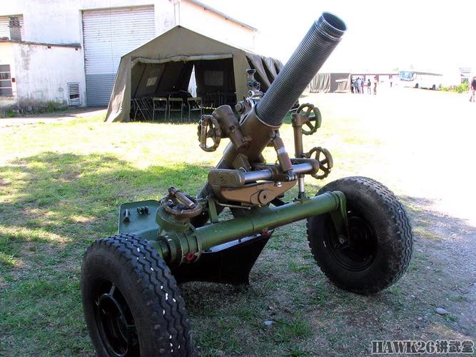 不再怕砸头细说美国海军陆战队的迫击炮和炮弹