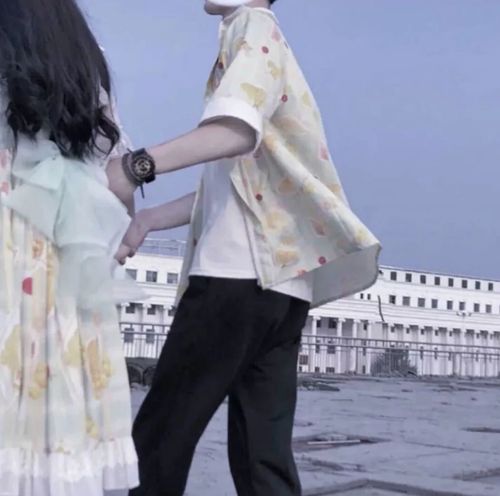 精美超甜一对两张情侣头像