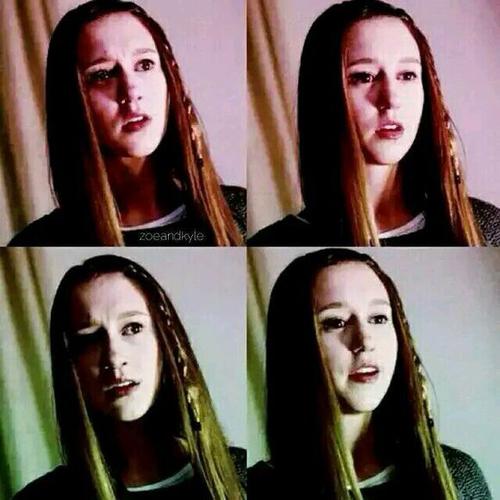 泰莎·法米加的早年经历