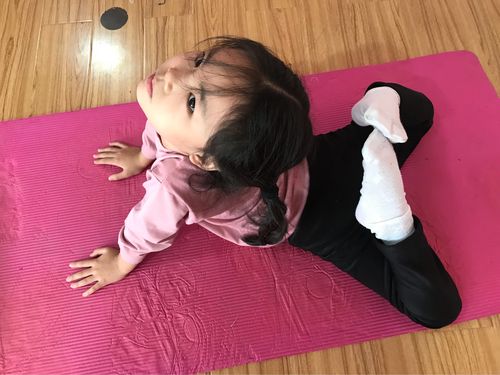 基本功练习——《下腰及横叉》