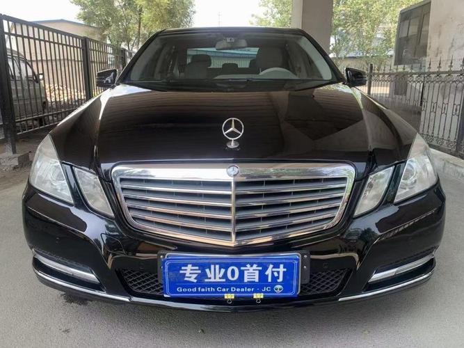 2012年奔驰e200l,自动1.8t微首付开走