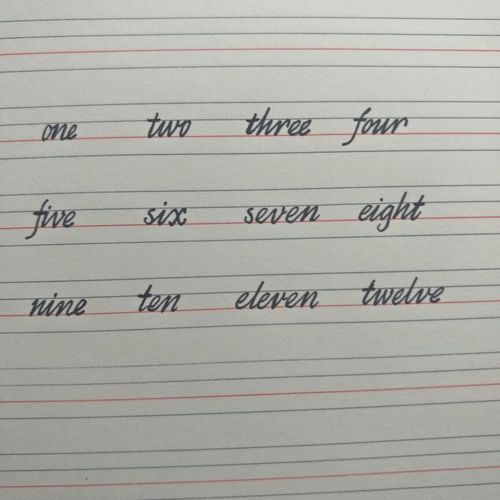 一到十二的英语在英语字格上怎么写?