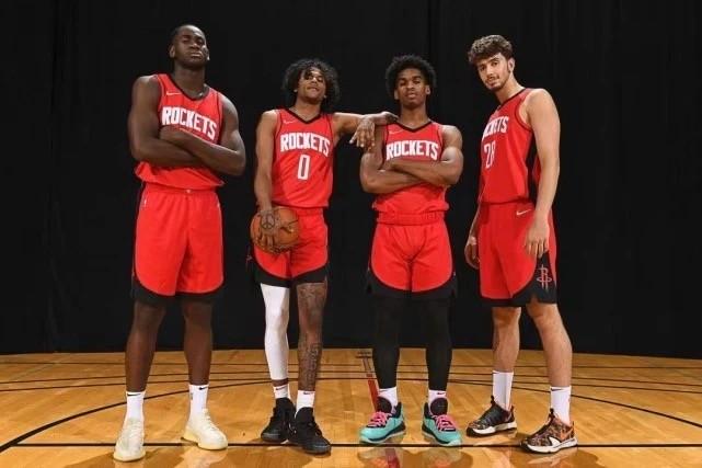 nba-4大新星加盟,火箭如何轮转?内外双核提前上岸,2人