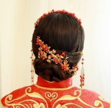 2017最流行中式新娘发型图片