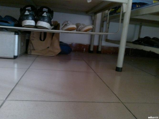 【名校巡展】宿舍篇:广雅中学学生宿舍楼情况及图片,欢迎围观!